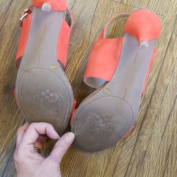 New Vince Camuto Heels 8 1/2 - Picture 5 of 7